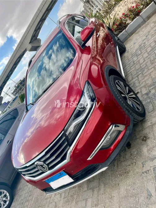 ام جى ار اكس 5 2022 أبيض مستعملة للبيع - 1