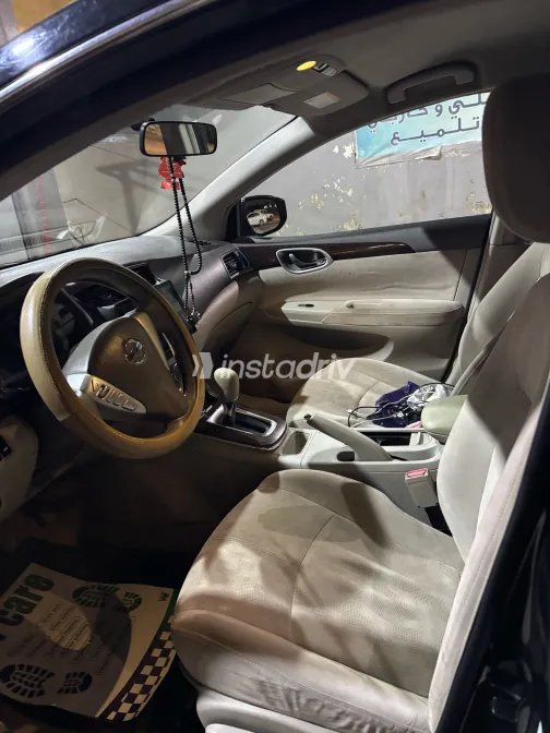 نيسان سنترا 2018 أبيض مستعملة للبيع - 3