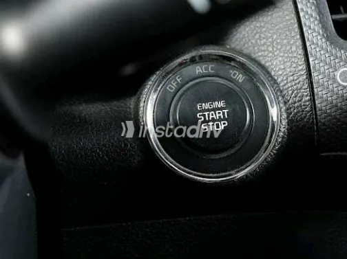 كيا K3 2016 أبيض مستعملة للبيع - 6