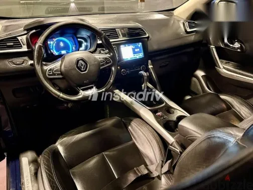 رينو كادجار 2018 أزرق غامق مستعملة للبيع - 4