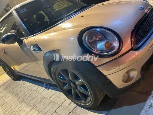 مينى كوبر 2010 ذهبي مستعملة للبيع - 8