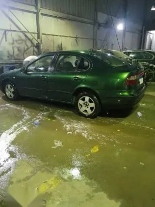 سيات توليدو 2000 أخضر مستعملة للبيع