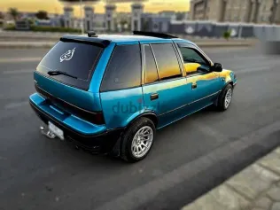 سوزوكى سويفت 1992 أزرق غامق مستعملة للبيع