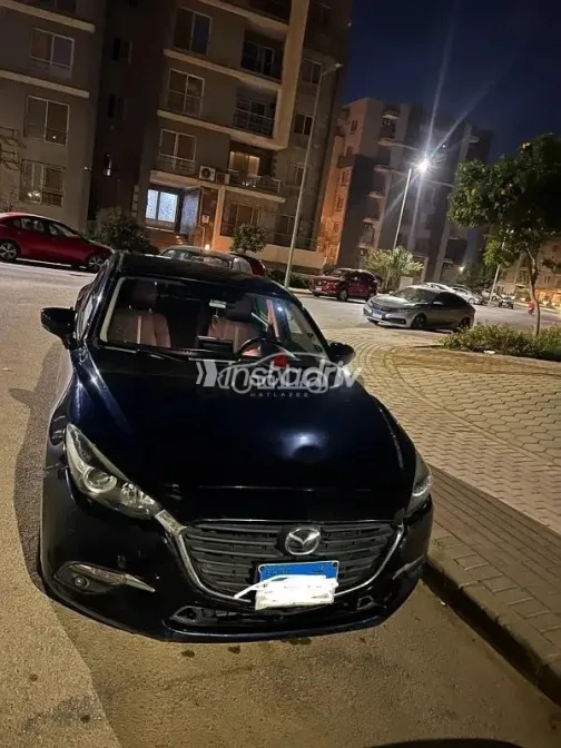 مازدا 3 2017 أبيض مستعملة للبيع - 1