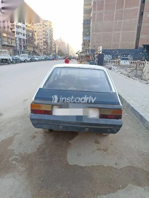 فيات بولونيز 1985 أبيض مستعملة للبيع - 2