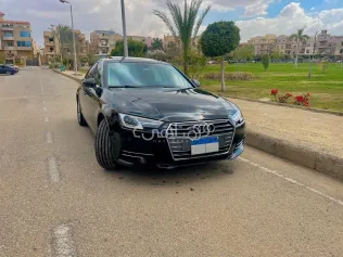 اودي A4 2016 أسود مستعملة للبيع