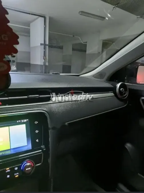 ام جى 6 2022 أبيض مستعملة للبيع - 4