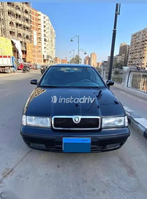 سكودا اوكتافيا 1998 أسود مستعملة للبيع - 3