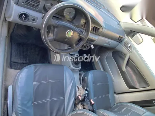 سكودا اوكتافيا 1998 أسود مستعملة للبيع - 5