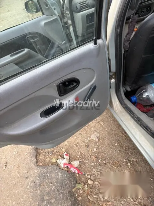 رينو كليو 2003 فضي مستعملة للبيع - 6