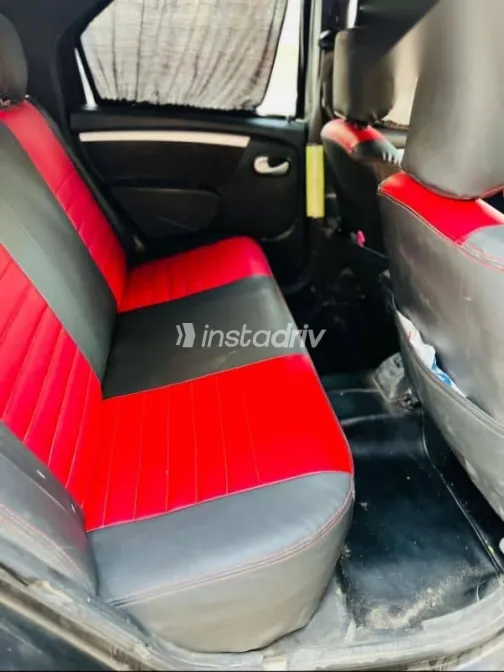 Renault Logan 2010 Black Used for Sale - 6