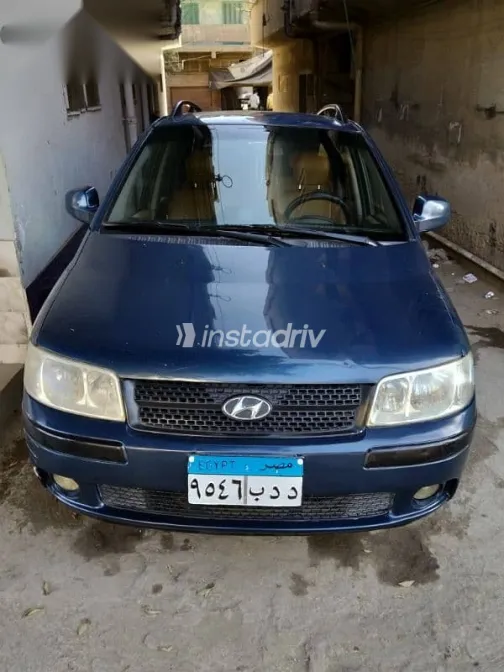 هيونداي ماتريكس 2008 أزرق غامق مستعملة للبيع - 1