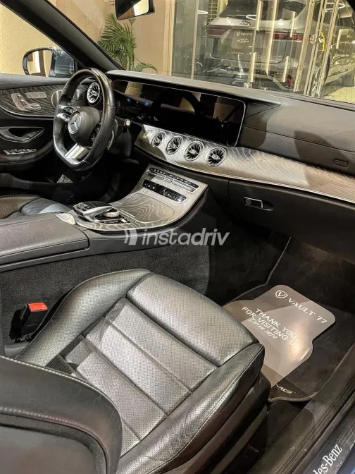 Mercedes E 200 2022 White Used for Sale - 4