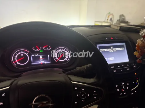 Opel Insignia 2017 White Used for Sale - 4