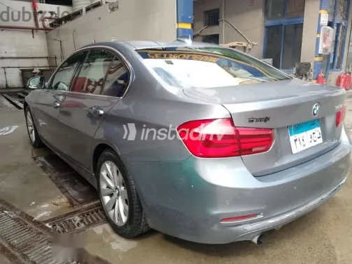 بي ام دبليو 318 2016 رمادي مستعملة للبيع - 3