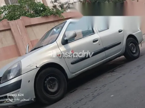 رينو كليو 2002 فضي مستعملة للبيع - 3