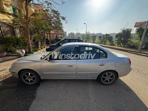 Hyundai Avante 2005 White Used for Sale - 7