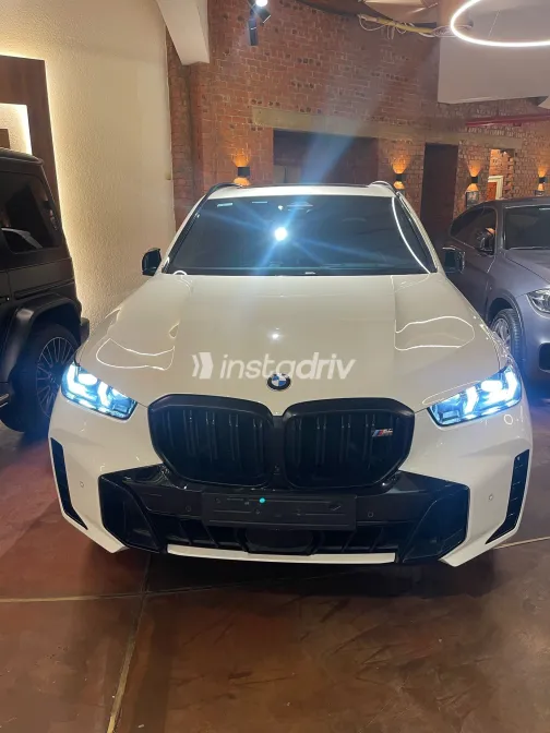 بي ام دبليو X5 2024 أبيض مستعملة للبيع - 7