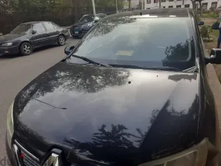 رينو لوجان 2018 أسود مستعملة للبيع