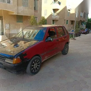 فيات اونو 1993 أحمر مستعملة للبيع