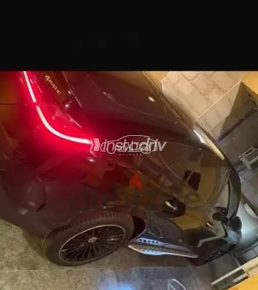 مرسيدس GLC 300 2024 أسود مستعملة للبيع - 3
