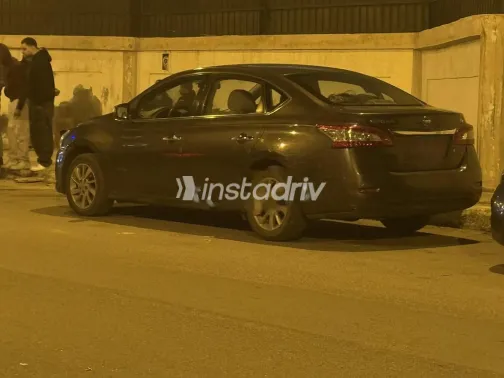 نيسان سنترا 2021 أبيض مستعملة للبيع - 2