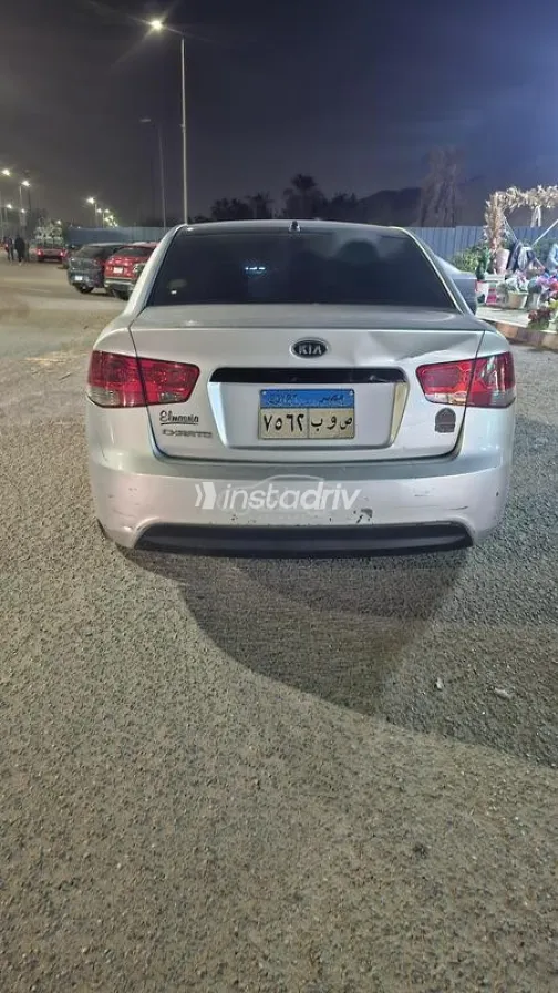 Kia Cerato 2010 Silver Used for Sale - 4