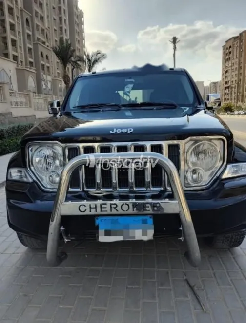 Jeep Cherokee 2009 Black Used for Sale - 3