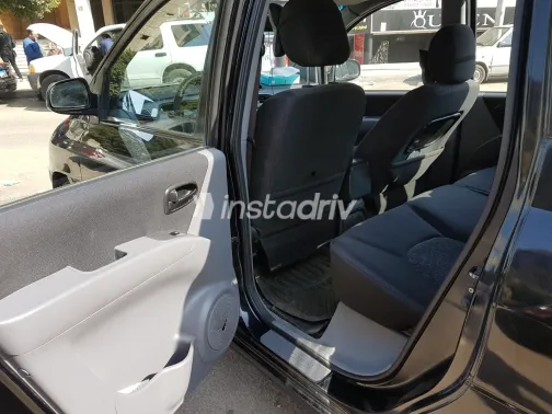 Hyundai Matrix 2005 White Used for Sale - 5