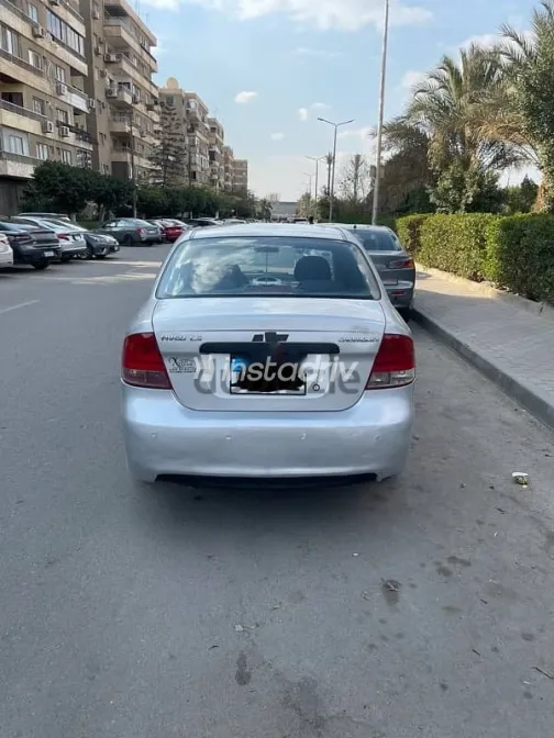 شيفروليه افيو 2006 فضي مستعملة للبيع - 4