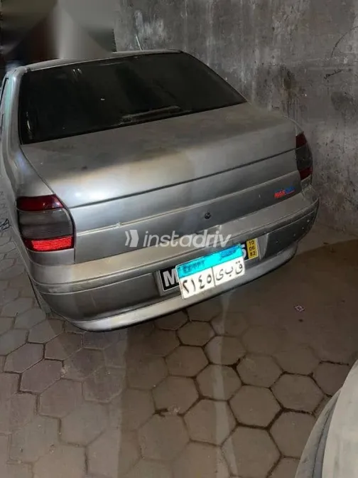 فيات سينا 2001 فضي مستعملة للبيع - 2