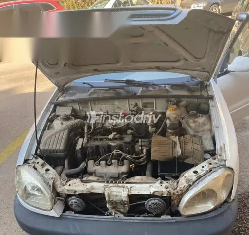 شيفروليه لانوس 2011 أبيض مستعملة للبيع - 3