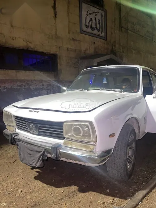 Peugeot 504 1977 White Used for Sale - 1
