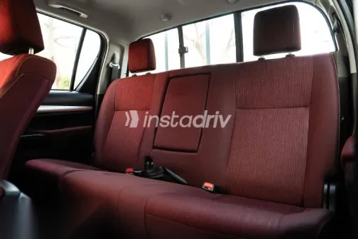 Toyota Hilux 2025 White New for Sale - 7