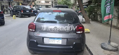 سيتروين C3 2022 أبيض مستعملة للبيع - 1