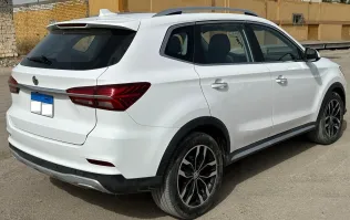 ام جى ار اكس 5 2020 أبيض مستعملة للبيع