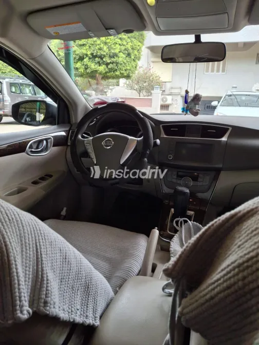 نيسان سنترا 2024 أسود مستعملة للبيع - 6