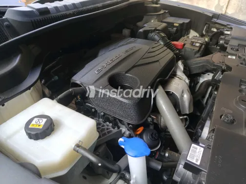 سانج يونج توريس 2024 أبيض مستعملة للبيع - 4