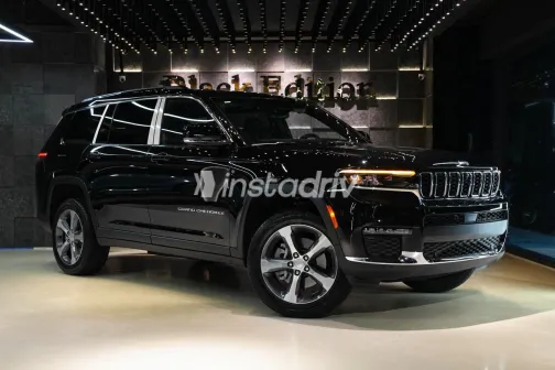 جيب جراند شيروكي 2025 أبيض مستعملة للبيع - 2