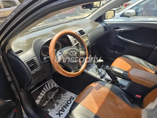 تويوتا كورولا 2009 رمادي مستعملة للبيع - 6