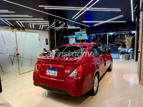 Nissan Sunny 2023 Burgundy Used for Sale - 4