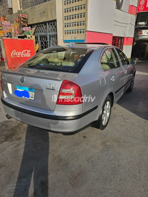 سكودا اوكتافيا A5 2008 أبيض مستعملة للبيع - 6