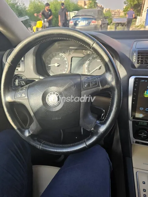 سكودا اوكتافيا A5 2008 أبيض مستعملة للبيع - 8