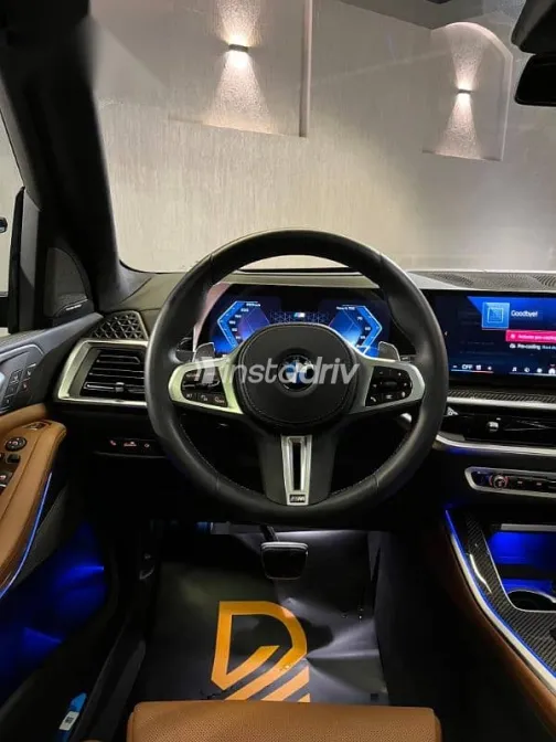 بي ام دبليو X5 2025 أزرق غامق جديدة للبيع - 8