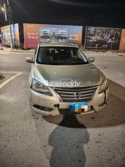 Nissan Sentra 2018 White Used for Sale - 1