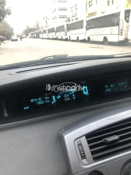 رينو سينيك 2008 رمادي غامق مستعملة للبيع - 4