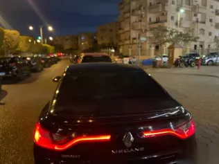 رينو ميجان 2020 أسود مستعملة للبيع