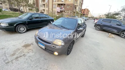 رينو كليو 2001 رمادي غامق مستعملة للبيع - 4