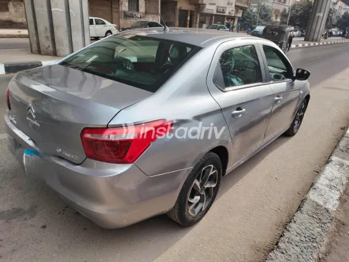 سيتروين سي اليزيه 2021 فضي مستعملة للبيع - 1