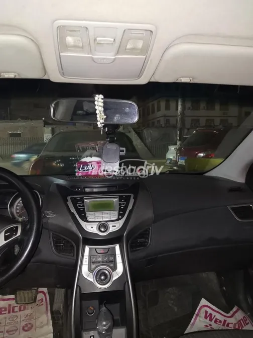 Hyundai Elantra MD 2012 Red Used for Sale - 4